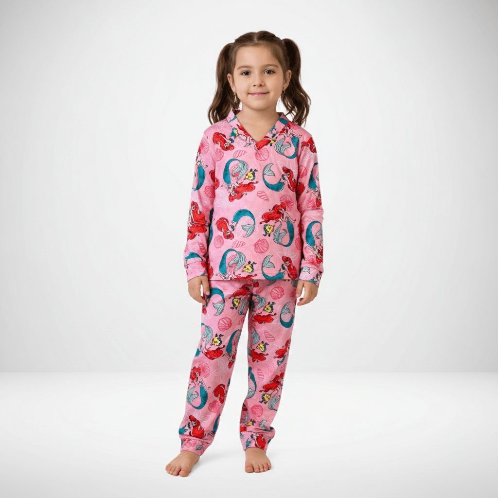 Pijama infantil manga longa com estampa da Pequena Sereia